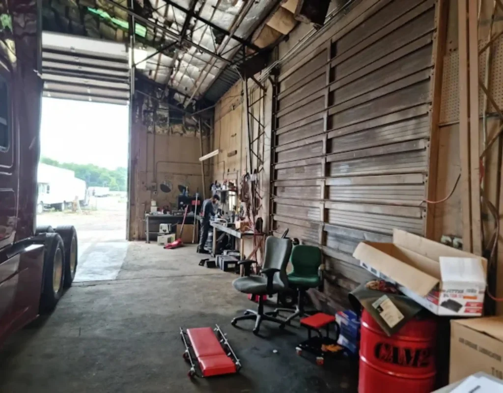 Best Truck Repair Cranbury Township, NJ, Shop